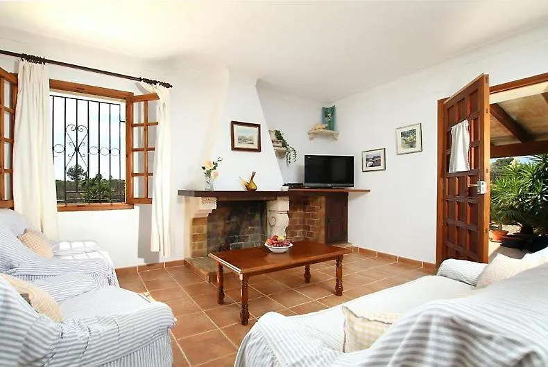 Villa Beautiful Country House In Port Pollensa By Renthousing Spanje